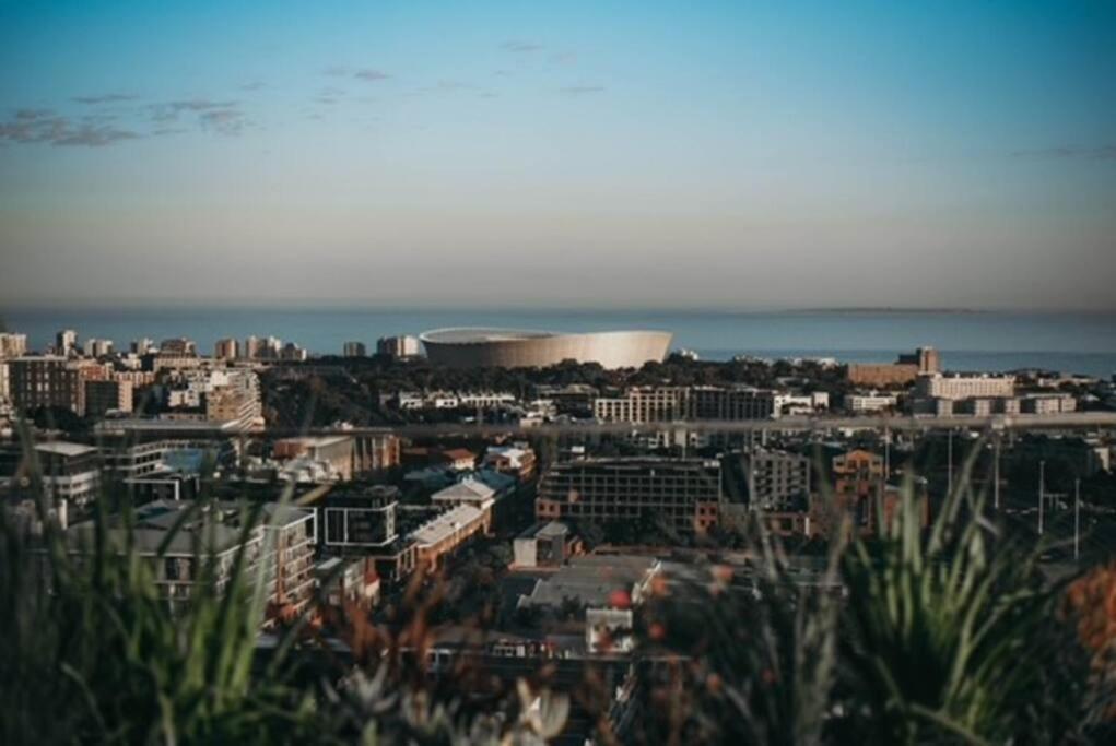 "Lykke On Bree" - Unique Apartment With Stunning Table Mountain Views เคปทาวน์ ภายนอก รูปภาพ